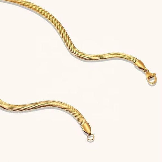 Men's Golden Snake Chain - Stylish Stainless Steel Accessory